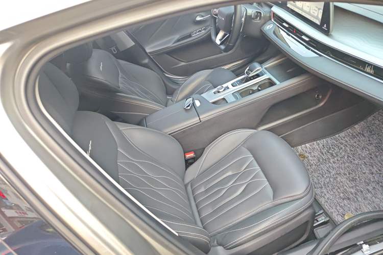 Used Chery Arrizo 8 2023 High-Performance Edition 2.0T DCT Powerfully Equipped