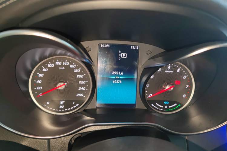 Used Mercedes-Benz C-Class 2019 C 260 L Sport Edition Instrument Cluster