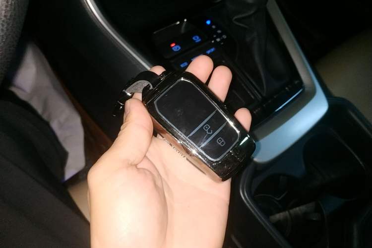 Used Toyota RAV4 2021 2.0L CVT Two-Wheel Drive Fashion Edition