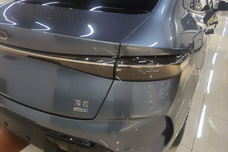 Used BYD Seal 2025 650 Zhihang Edition Right Rear Taillight