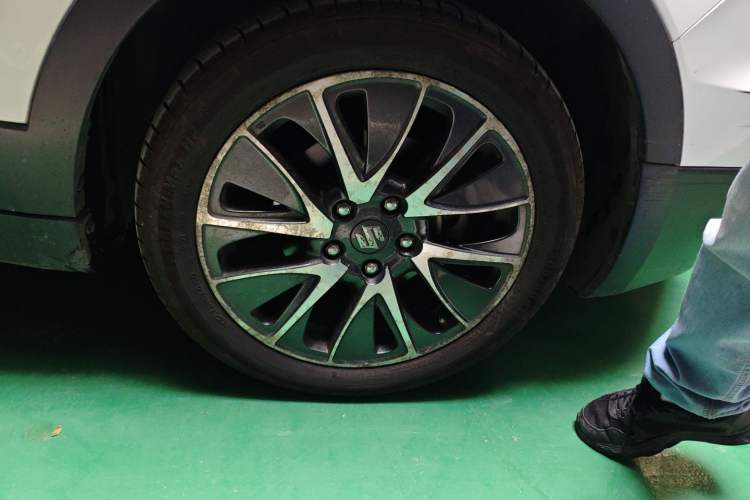 Used Suzuki S-Cross 2014 1.6L CVT Four-Wheel Drive Luxury Version Right Front Wheel Hub