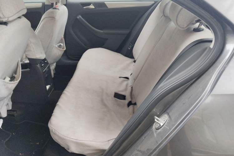 Used Volkswagen Sagitar 2012 1.6L Automatic Comfort Edition Left Rear Seat