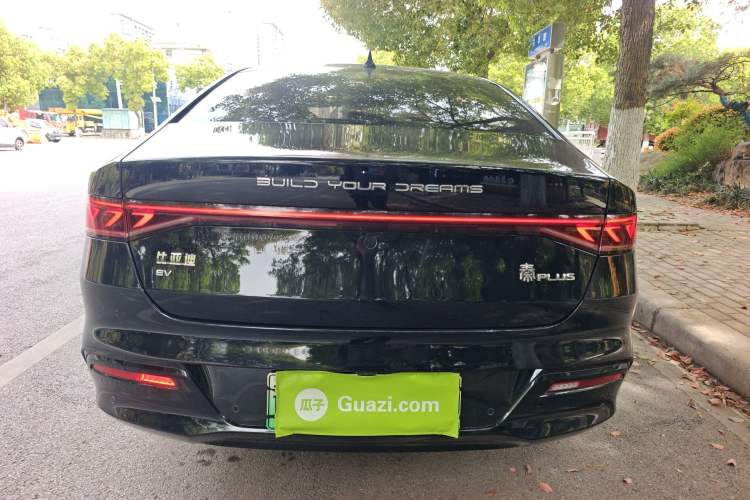 Used BYD Qin PLUS 2024 Honor Edition EV 510KM Beyond Model Rear