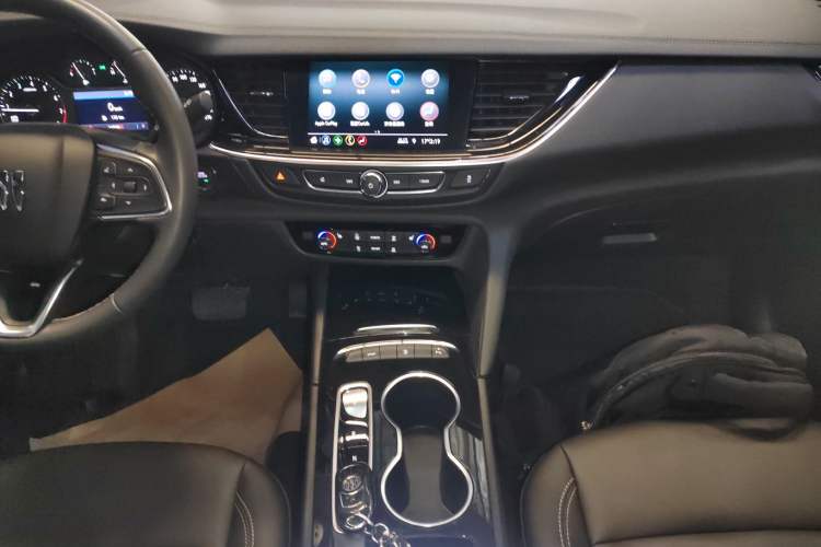 Used Buick Regal 2024 25T Deluxe Edition