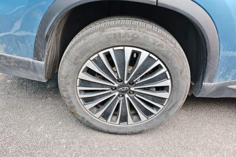 Used Chery Tiggo 8 PLUS C-DM 2025 1.5T 116 km Prestige Version 5 Seats Right Rear Wheel Hub