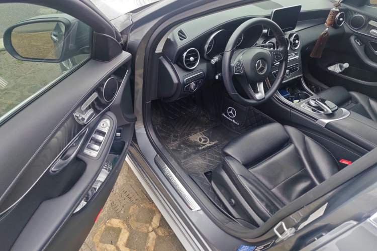 Used Mercedes-Benz C-Class 2017 Facelift C 200 L Sport Edition
