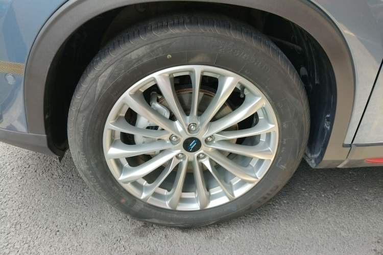 Used Oshan X7 PLUS 2022 1.5T Blue Whale Edition Automatic Geeker Navigation Model
