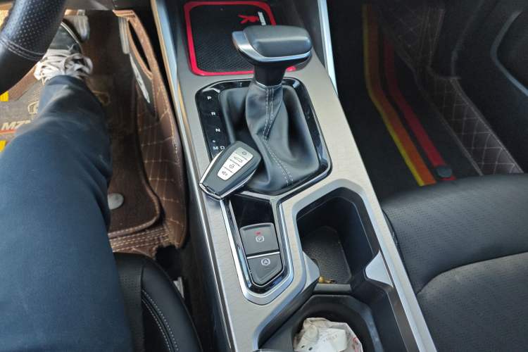 Used Geely Auto Emgrand 2023 4th Generation Champion Edition 1.5L CVT Prestige Model