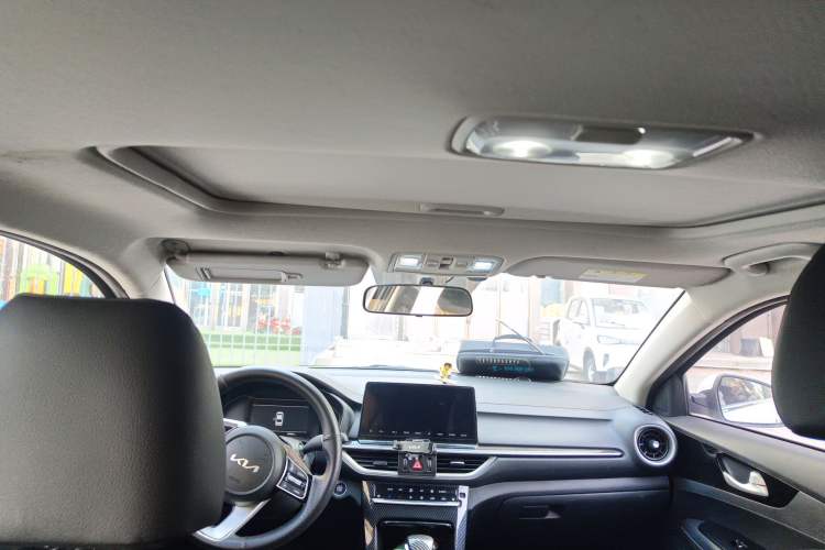 Used Kia K3 2021 Revised 1.5L CVT Fashion Edition Headliner