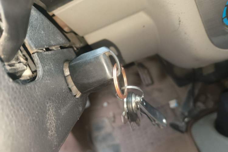 Used CHANGAN KAICHENG Taurus 2013 1.2L Standard Version