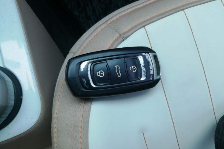 Used Geely Galaxy Panda 2023 Panda Mini 200km Dynamic Bear
