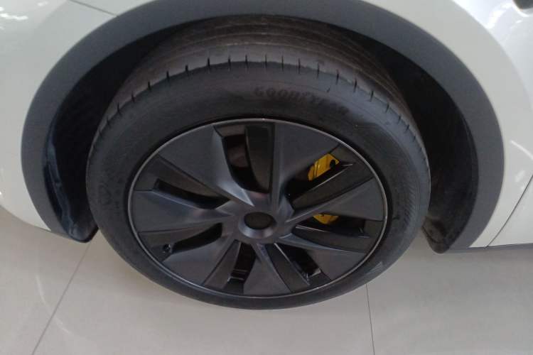 Used Tesla Model Y 2024 Rear-Wheel-Drive Version