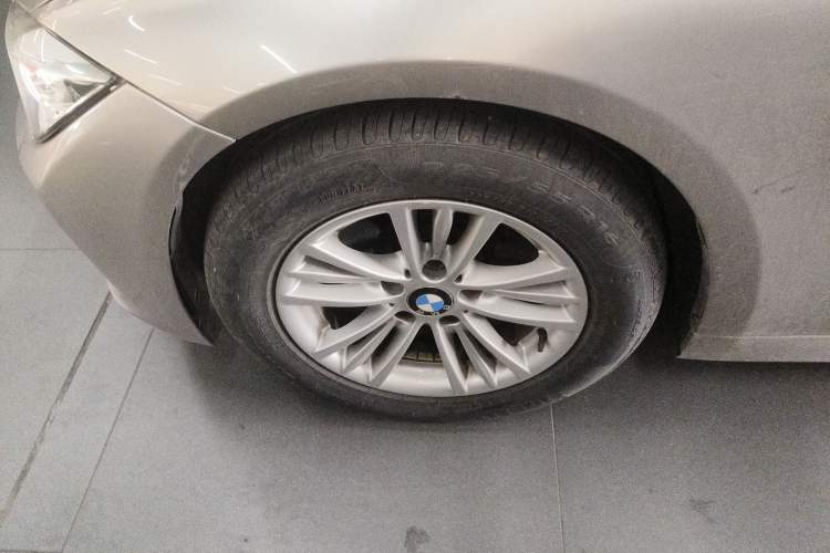 Used BMW 3 Series 2015 320Li Fashion Model