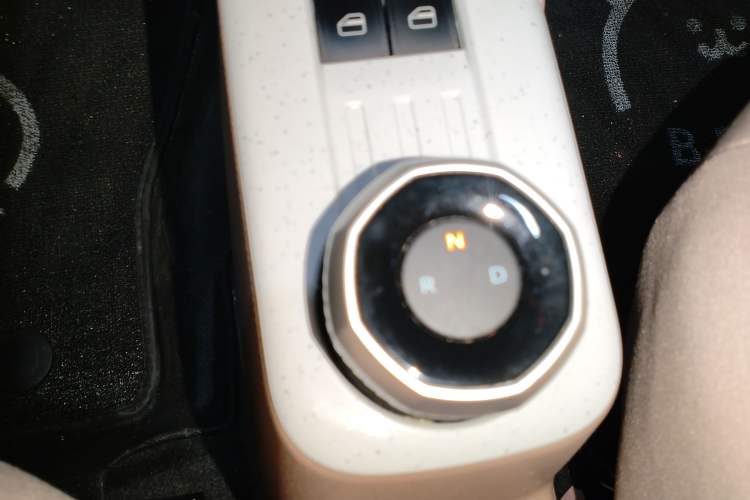 Used Geely Galaxy Panda 2023 Panda Mini 200km Endurance Bear