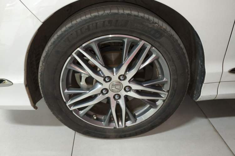 Used Honda Elysion 2019 2.0L Hybrid Luxury Edition Left Front Wheel Hub