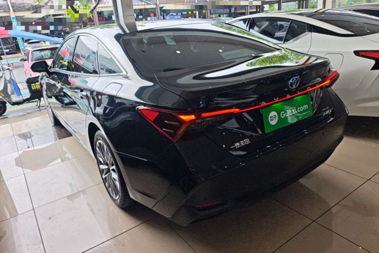 Used Toyota Avalon 2024 Dual-Motor 2.0L Premium Edition Exterior 2
