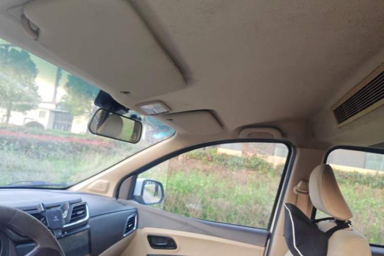 Used Wuling Hongguang 2015 1.5L S1 Standard China V-Emission Standards