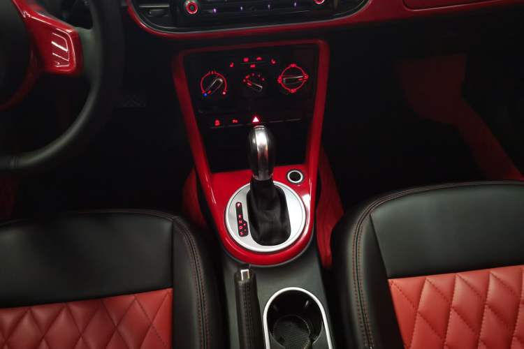 Used Volkswagen Beetle 2018 180TSI Shangle Model
