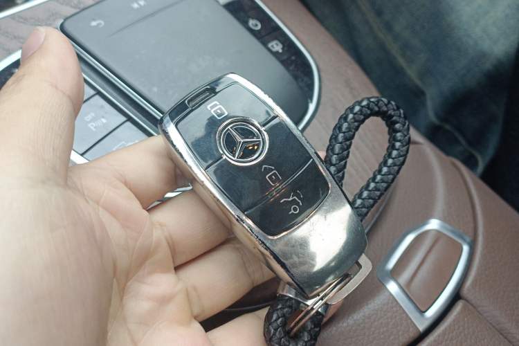 Used Mercedes-Benz E-Class 2022 Revised Version E 300 L Luxury Edition
