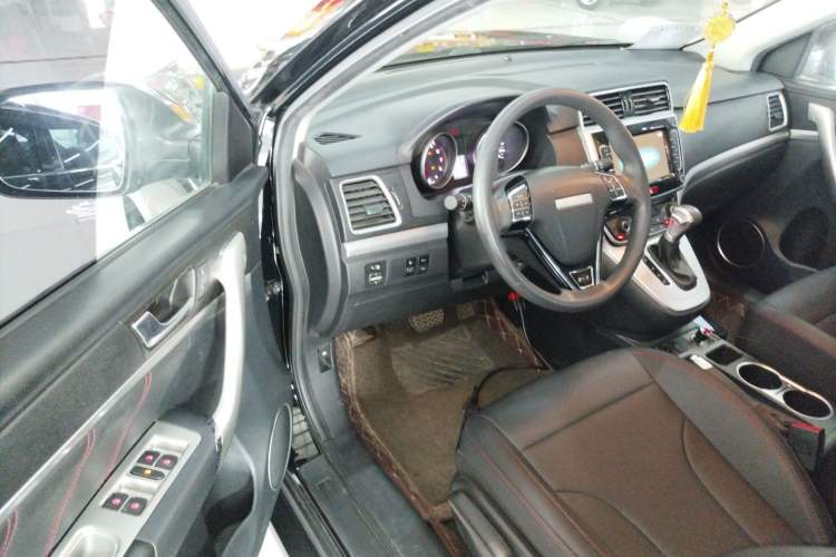 Used Haval M6 2019 1.5T DCT Two-Wheel Drive Value Edition China VI Standard
