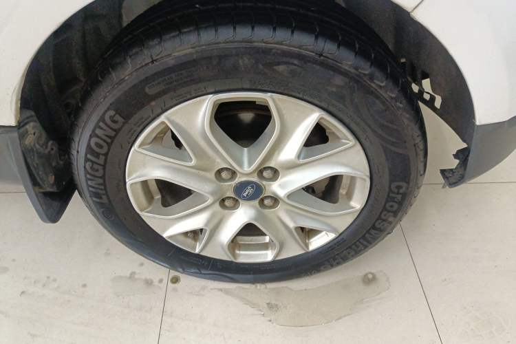 Used Ford EcoSport 2013 1.5L Automatic Fashion Model Right Rear Wheel Hub