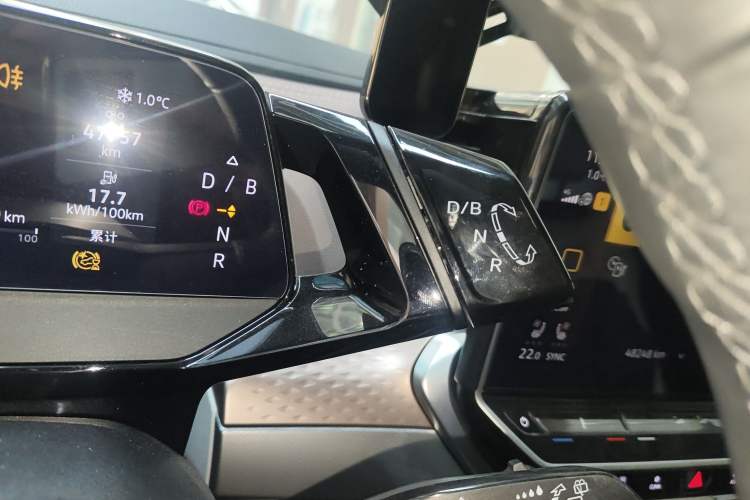 Used Volkswagen ID.6 X 2023 Ultra-Intelligent Long-Range Version