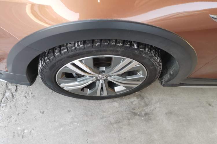 Used Volkswagen C-TREK 2017 230TSI DSG Luxury Model
