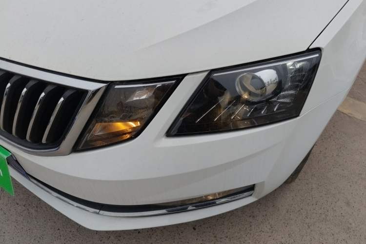 Used Skoda Octavia 2019 TSI230 DSG Luxury Edition

