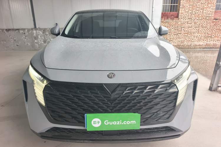 Used Venucia V 2021 260T Idol Edition