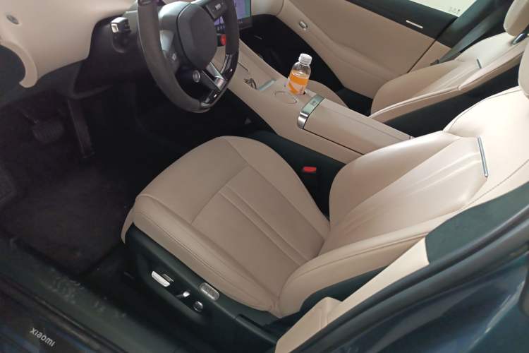 Used Xiaomi Auto YU7 2025 Ultra-Long Range High-Performance All-Wheel-Drive Max Edition
