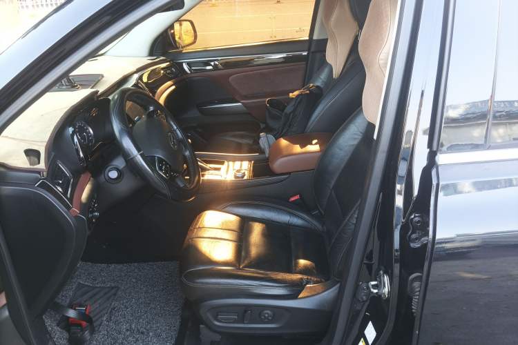 Used GAC Trumpchi GS8 2017 320T Four-Wheel Drive Luxury Smart Connectivity Version (7 Seats)
