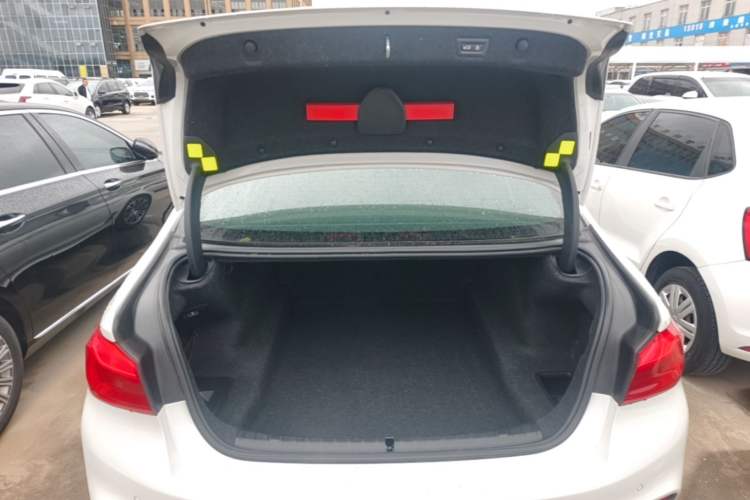 Used BMW 5 Series 2018 Restyled 530Li Luxury Edition M Sport Package