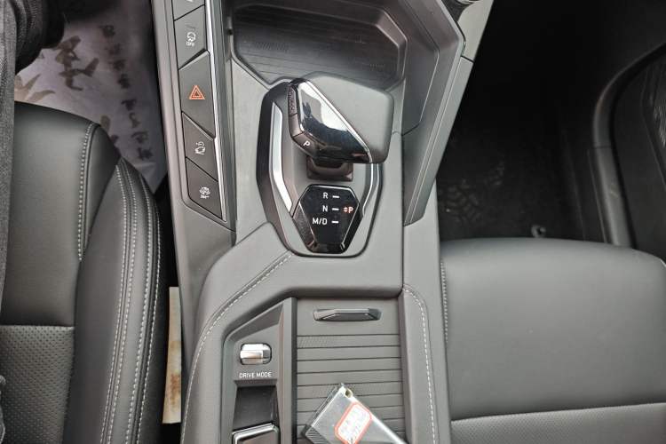 Used Lynk & Co 06 2020 1.5T JinPro model
