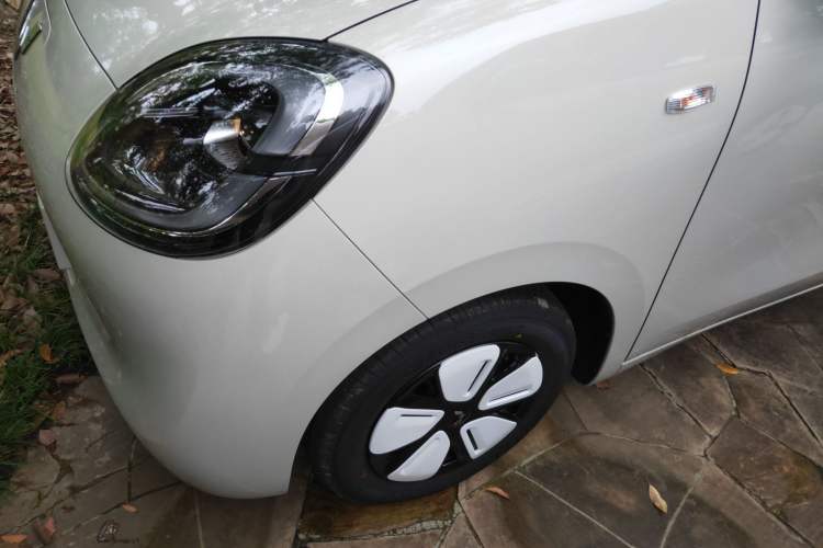 Used Wuling Hongguang MINIEV 2025 Four-Door Version Advanced Edition