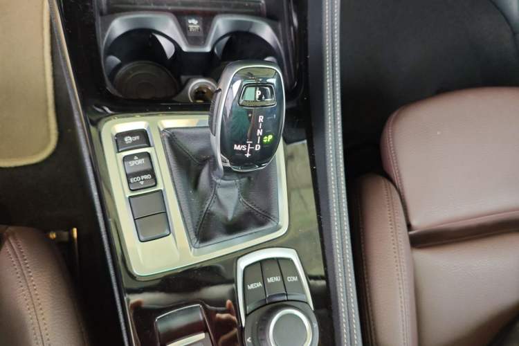 Used BMW 1 Series 2020 125i Leading Model M Sport Package Gear Lever