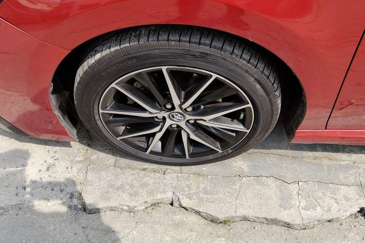 Used Toyota Camry 2021 2.5S Fēngshàng Edition Left Front Wheel Hub