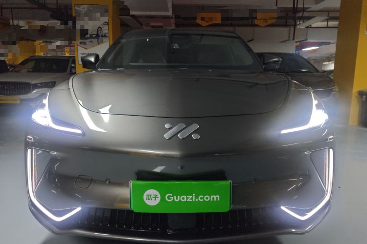 Used IM LS7 2023 90 kWh Elite Rear-Drive Version
