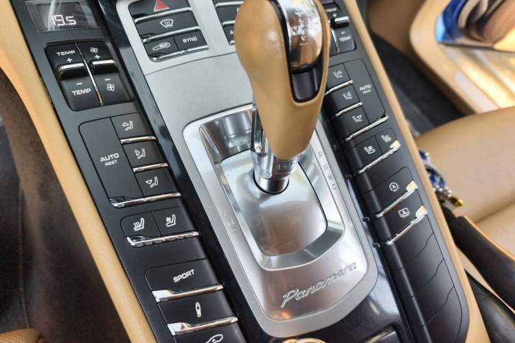 Used Porsche Panamera 2016 Panamera Edition 3.0T Gear Lever