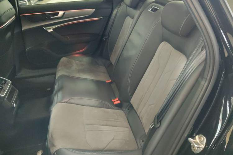 Used Audi A6L 2022 40 TFSI Luxury Dynamic Model
