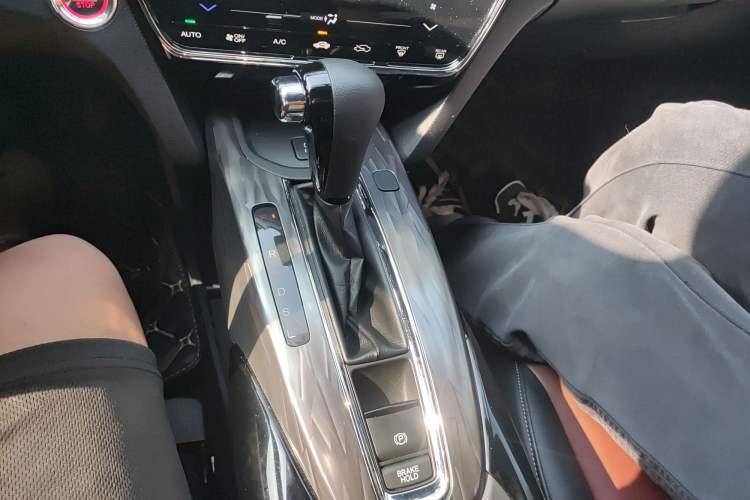 Used Honda XR-V 2021 220TURBO CVT Luxury Edition Gear Lever