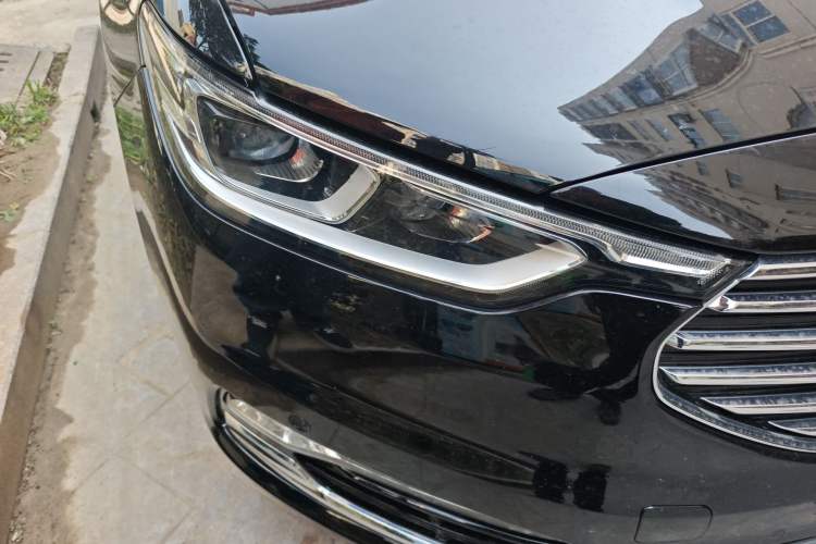 Used Ford Taurus 2019 EcoBoost 245 Premium Edition Right Front Headlight