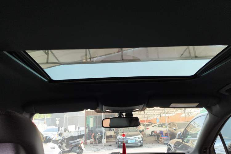 Used Lincoln MKC 2019 2.0T Two-Wheel Drive Zunya Version China VI Standard
