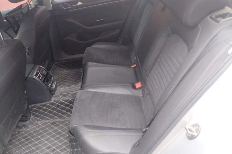 Used Volkswagen Magotan 2018 330TSI DSG Luxury Model