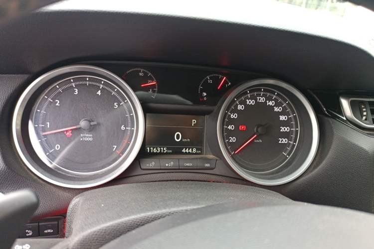 Used Peugeot 408 2014 1.6T Automatic Supreme Edition Instrument Cluster