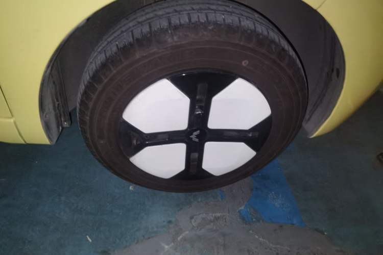 Used Wuling Hongguang MINIEV 2024 3rd Generation 215km Advanced Version