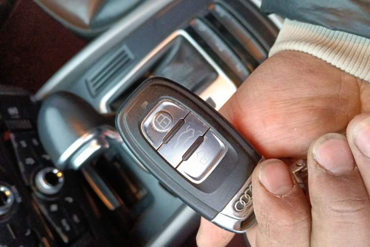 Used Audi Q5 2018 Collector's Edition 40 TFSI Ambition Model
