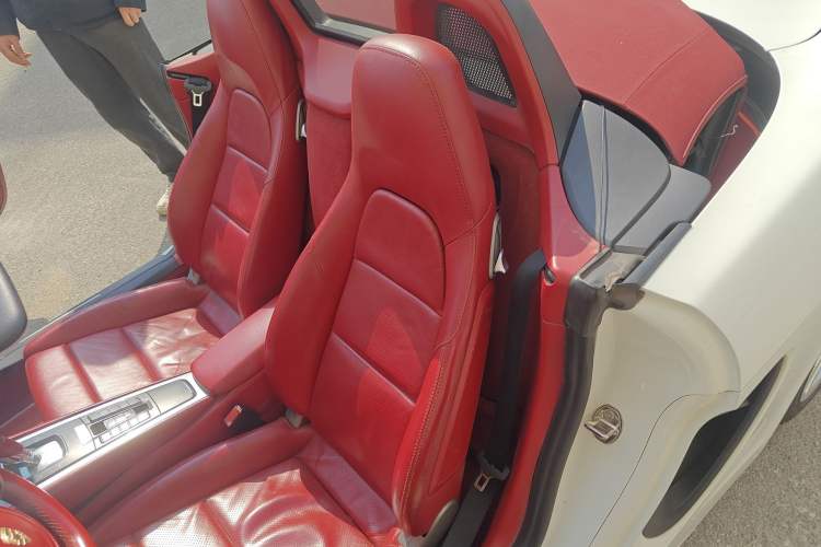 Used Porsche Boxster 2013 Boxster 2.7L
