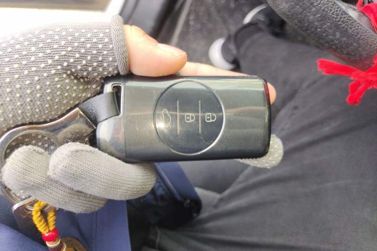 Used EXEED Lanyue 2021 400T Four-Wheel Drive Starlight Pro Edition 7 Seats Vehicle Key