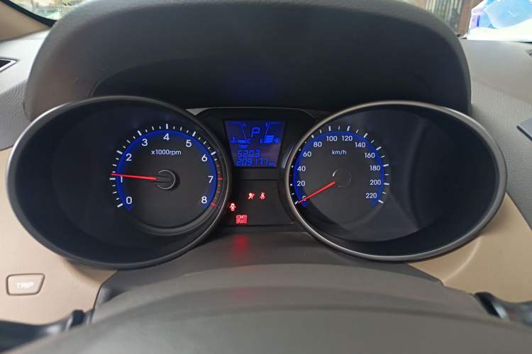 Used Hyundai ix35 2010 2.0L Automatic Two-Wheel Drive Elite Edition GLS
