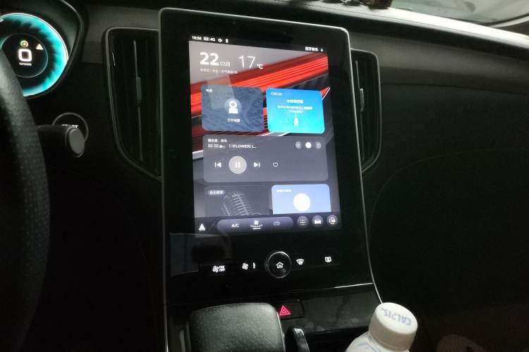 Used Roewe i6 MAX New Energy 2020 1.5T PHEV Cool & Stylish Skyroof Edition
